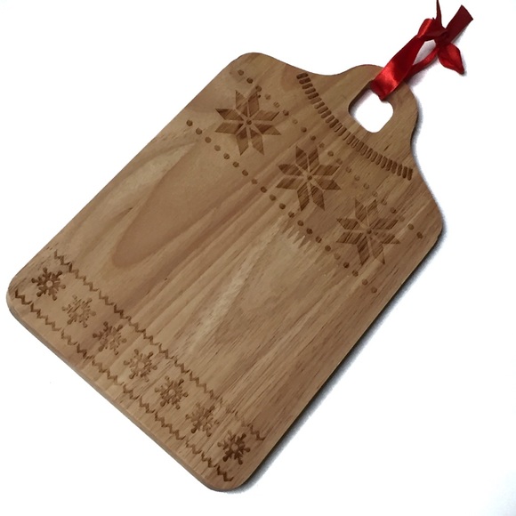 Cheese Cutting Board and Mitten Spreader Small Wooden DEI Nordic Sweater Pattern - Picture 5 of 10